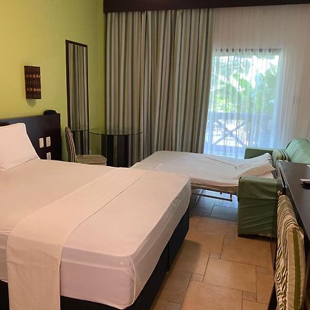 Iara Beach Hotel Boutique Salvador Buitenkant foto