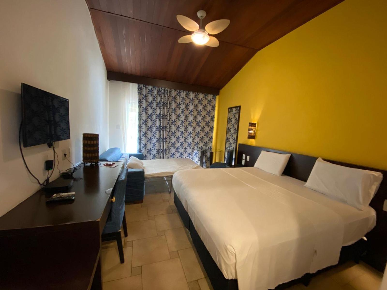 Iara Beach Hotel Boutique Salvador Buitenkant foto