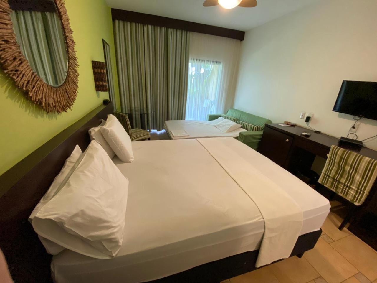 Iara Beach Hotel Boutique Salvador Buitenkant foto