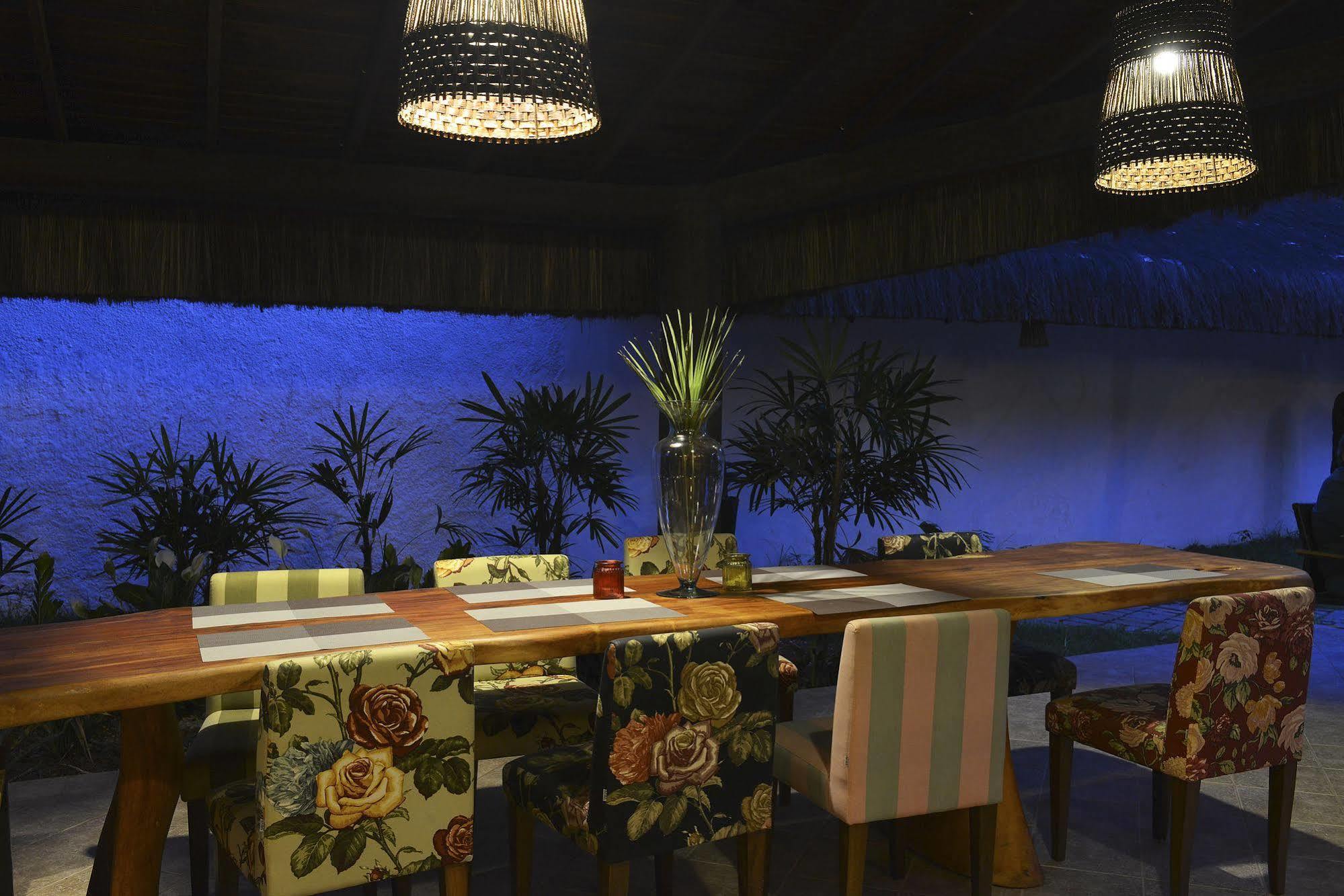Iara Beach Hotel Boutique Salvador Buitenkant foto