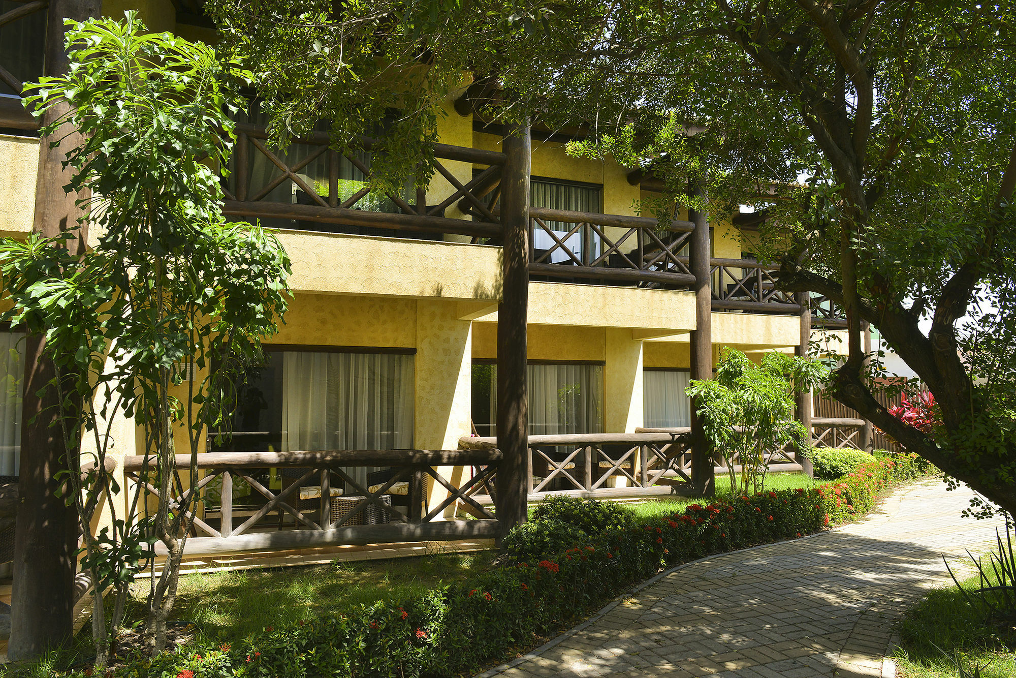 Iara Beach Hotel Boutique Salvador Buitenkant foto